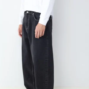 Jeans_Relaxed_Efecto_Contraste_chico_Ref.30000147