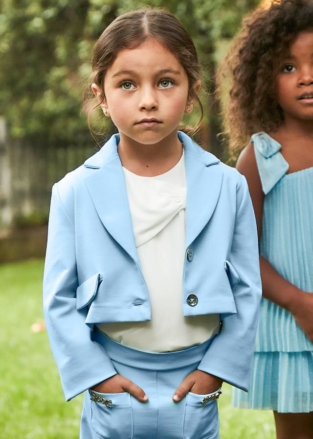 Chaqueta_corta_para_niña_cielo_3405_mayoral